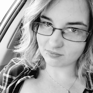 Meet your Posher, Danica